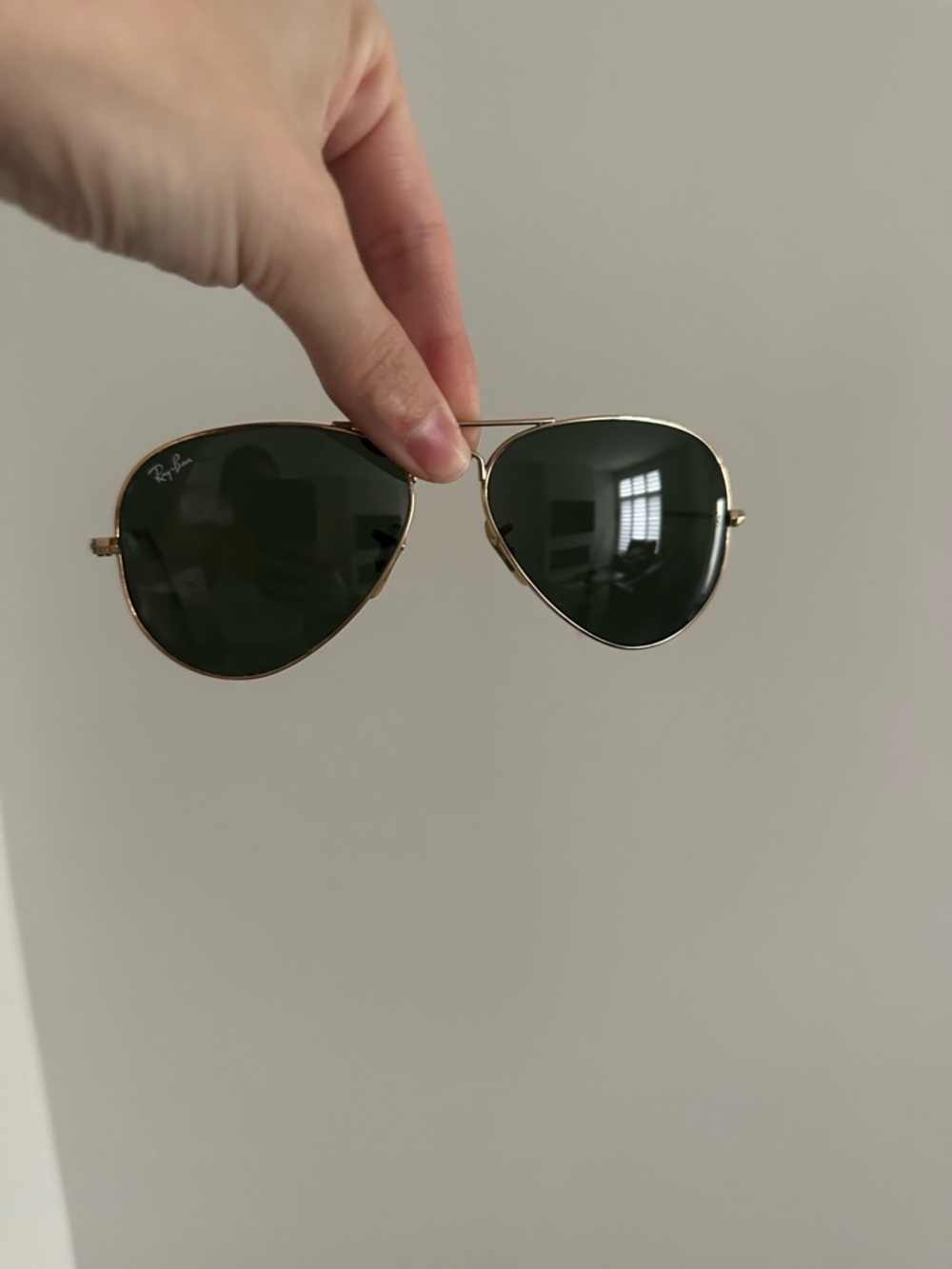 Ray-Ban Aviator Sunglasses in Gold with Dark Green Lenses